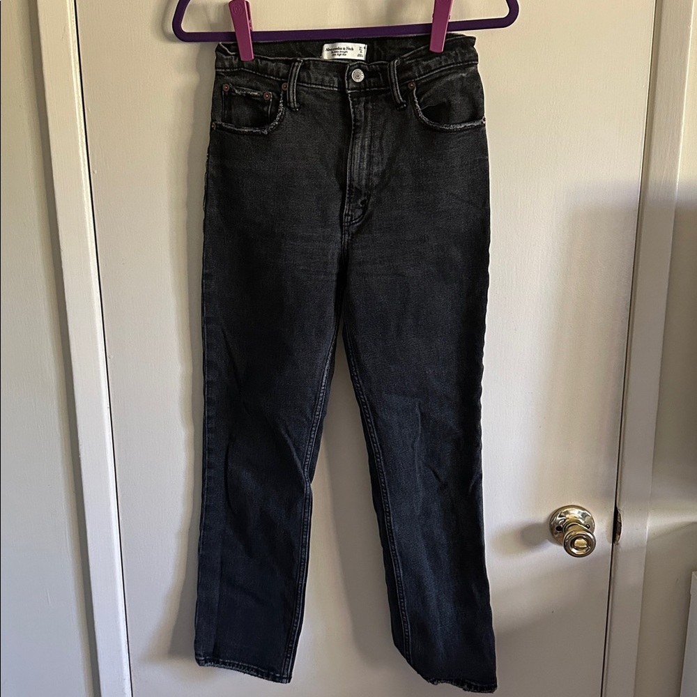 Abercrombie & Fitch Ultra High Rise Ankle Straight Jeans